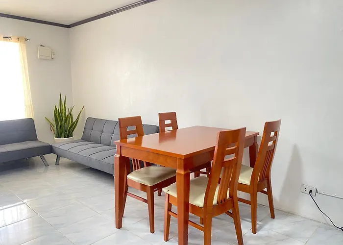 Two-storey House For Big Groups * Lapu-Lapu City