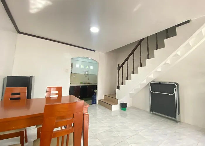 Two-storey House For Big Groups * Lapu-Lapu City