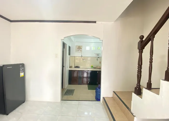 Two-storey House For Big Groups Lapu-Lapu City